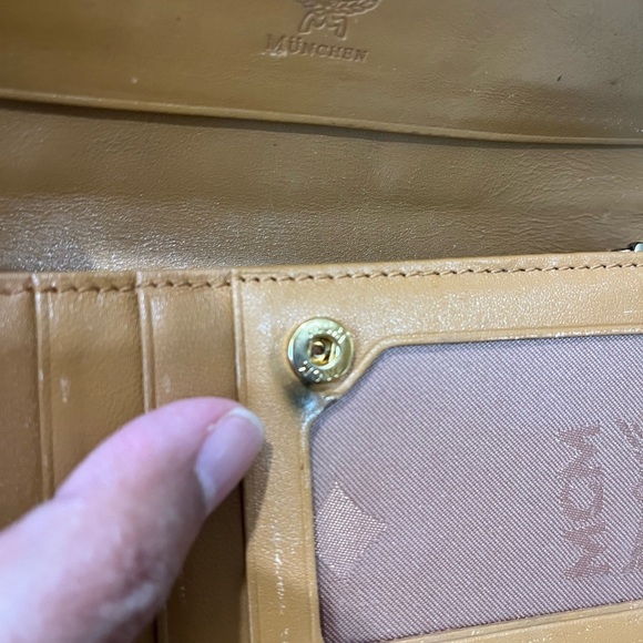 MCM COGNAC VISETOS LONG TRIFOLD WALLET - Picture 13 of 16